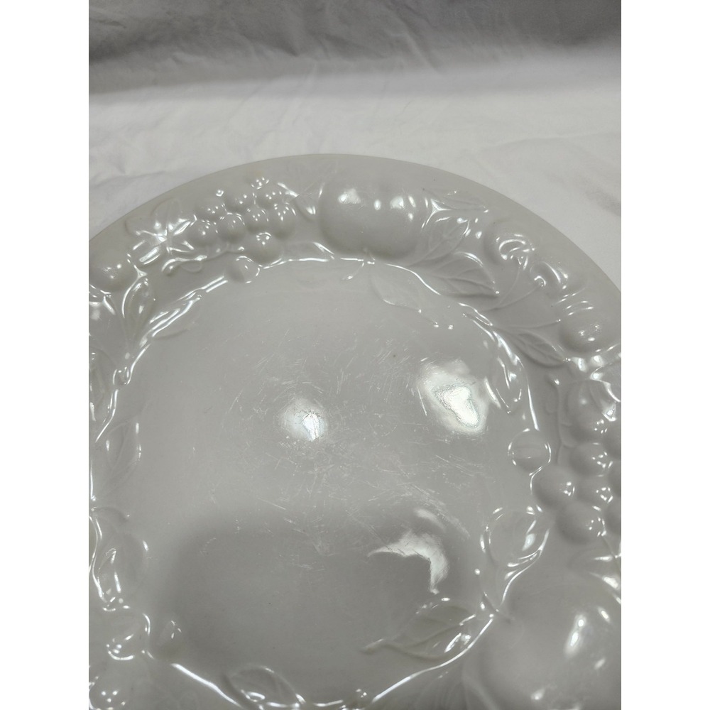 Vintage‎ Gibson  Fruit Dinner Plates Set Of 2  White - Picture 9 of 11